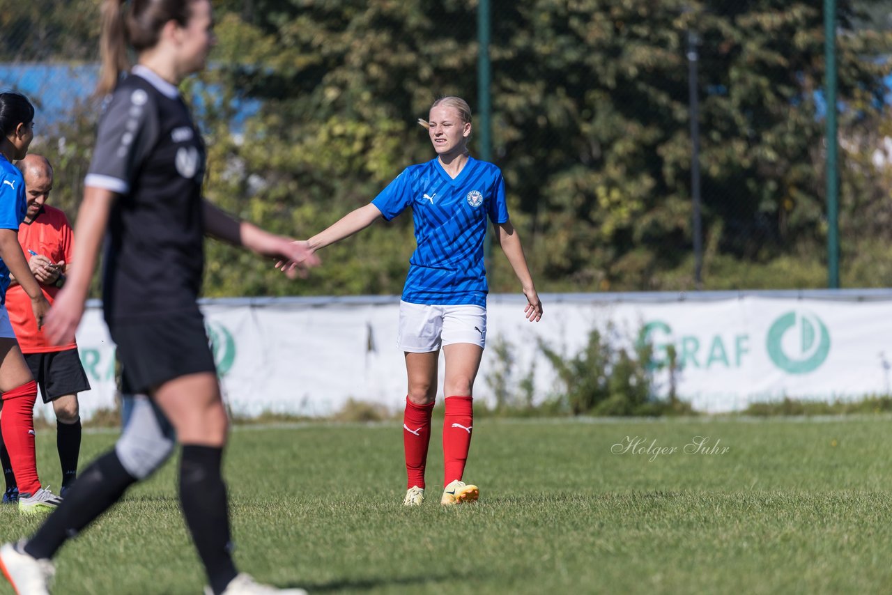 Bild 72 - F Holstein Kiel 2 - SSG Rot-Schwarz Kiel 2 : Ergebnis: 5:0